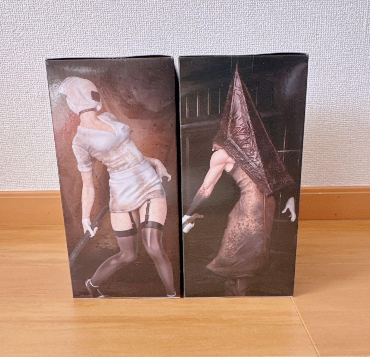 NEW SILENT HILL 2 Red Pyramid Thing & Bubble Head Nurse Figure Set Konami Japan