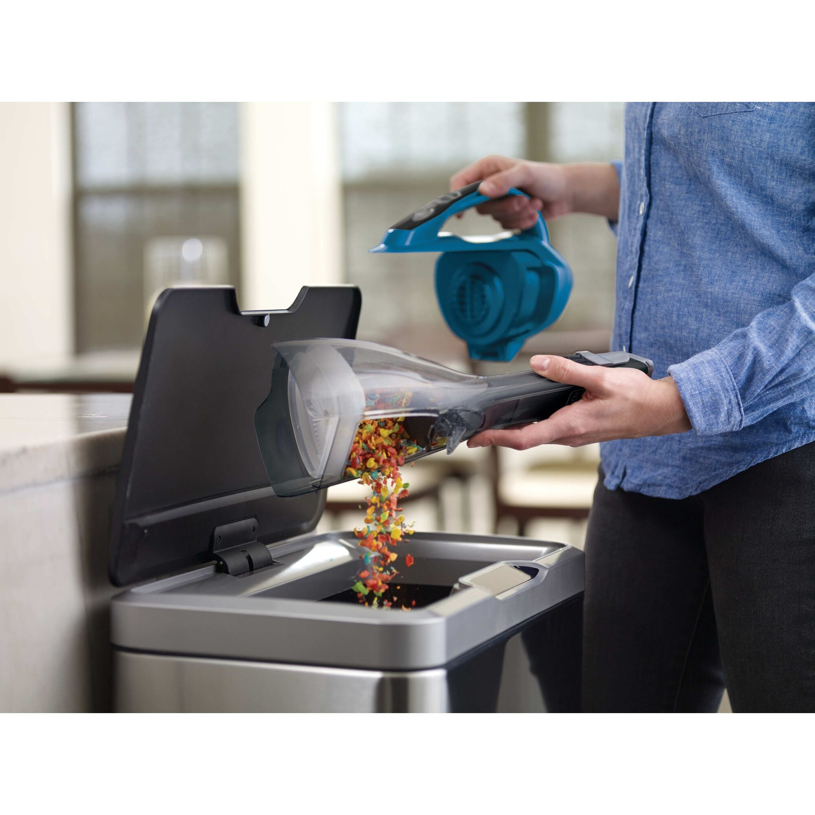 BLACK+DECKER Dustbuster Advancedclean Cordless Handheld Vacuum - HLVA315J22