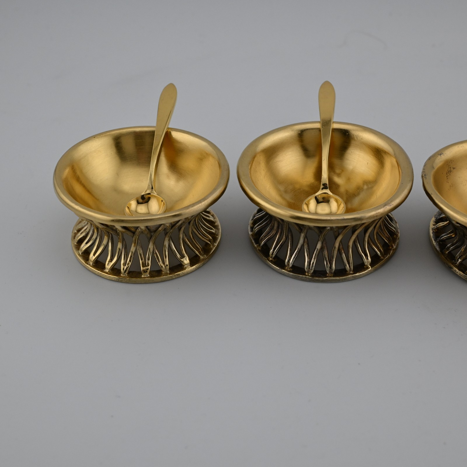 RARE 4 Tiffany & Co Sterling Silver Gilt Salt Cellars & Spoons Mexico 7.55ozt