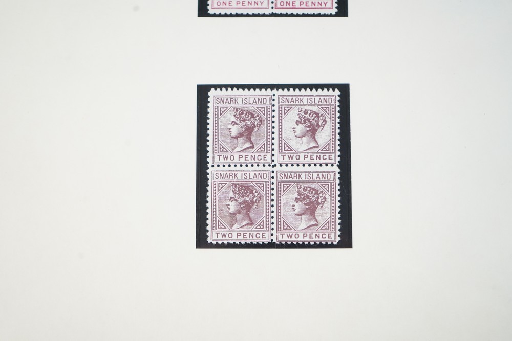 SNARK ISLAND 1980S FANTASY PHILATELY COLLECTION OF CINDERELLAS & COVERS