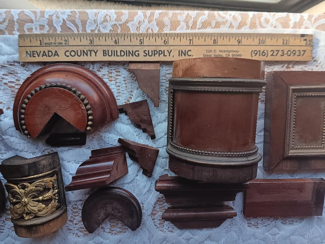 Antique Architectural Salvage Wood Brass Decorative Ornate Elements Trim