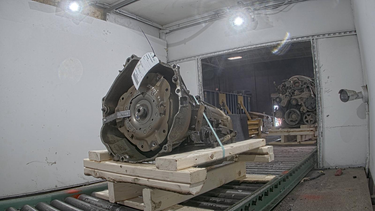 2016 Chevrolet Silverado 1500 4WD Automatic Transmission Assembly 206K Miles