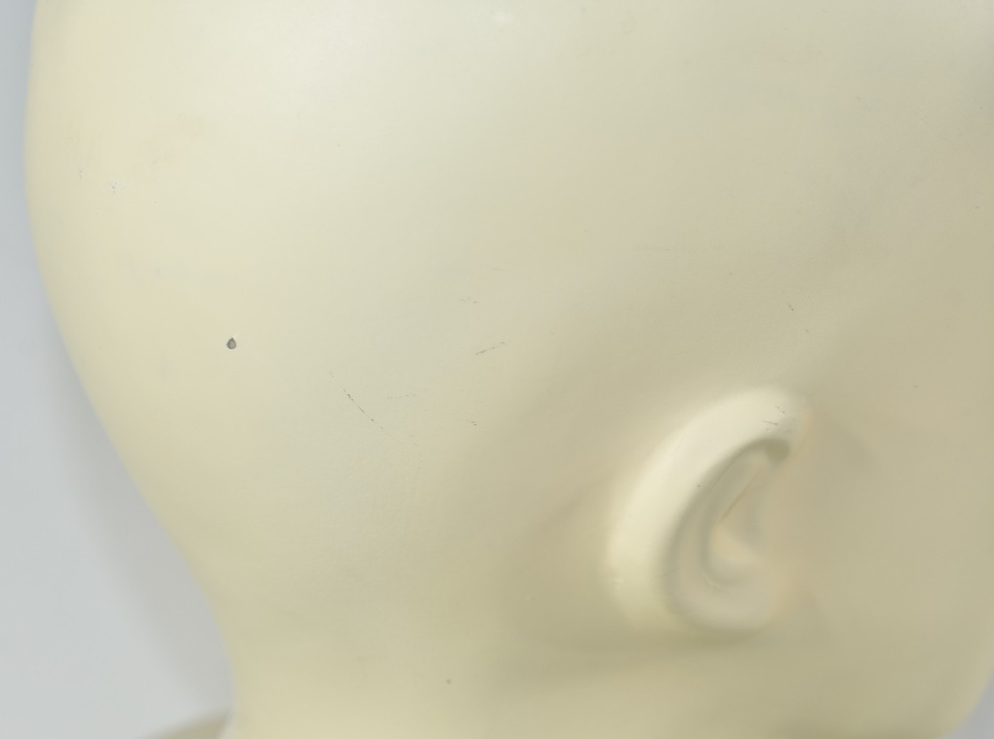 Vintage Mannequin Woman Wig Hat Display Head Bust Painted Makeup Beverly Johnson