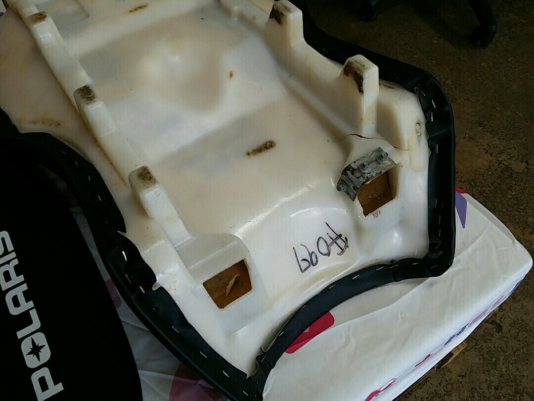 POLARIS SPORTSMAN ATV 4X4 335-400-500-600-700 1996-2004 SEAT COVER (P*-2)