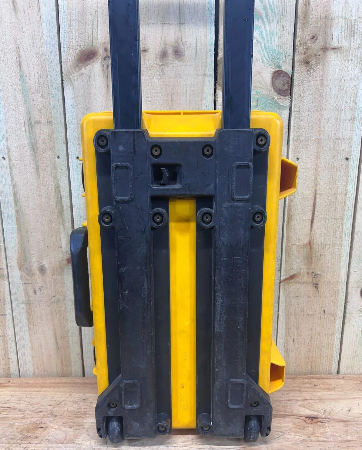 Pelican IM2500 Storm Case Waterproof Yellow Good Condition A/B