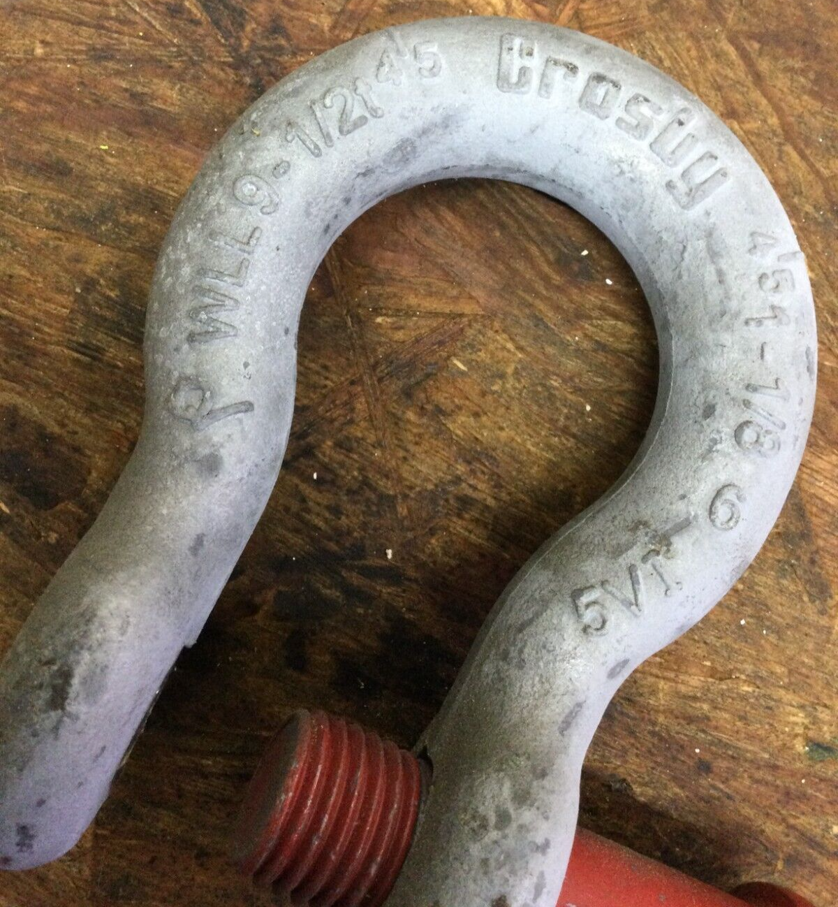 Crosby 1018552 1-1/8" G-209 Screw Pin Anchor Shackle - 9-1/2 Ton WLL