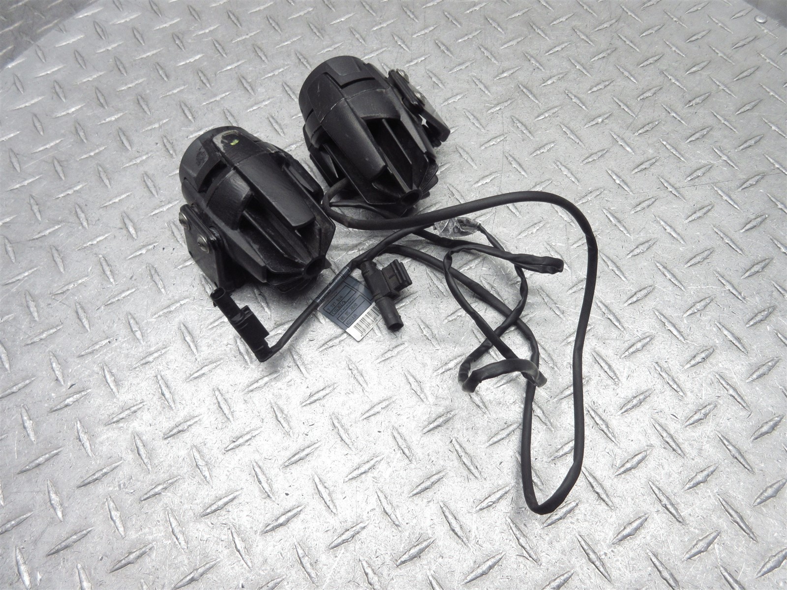 2014 10-16 BMW K1600 K1600GTL Front Fog Light Aux Auxiliary Accessory Lamp Pair