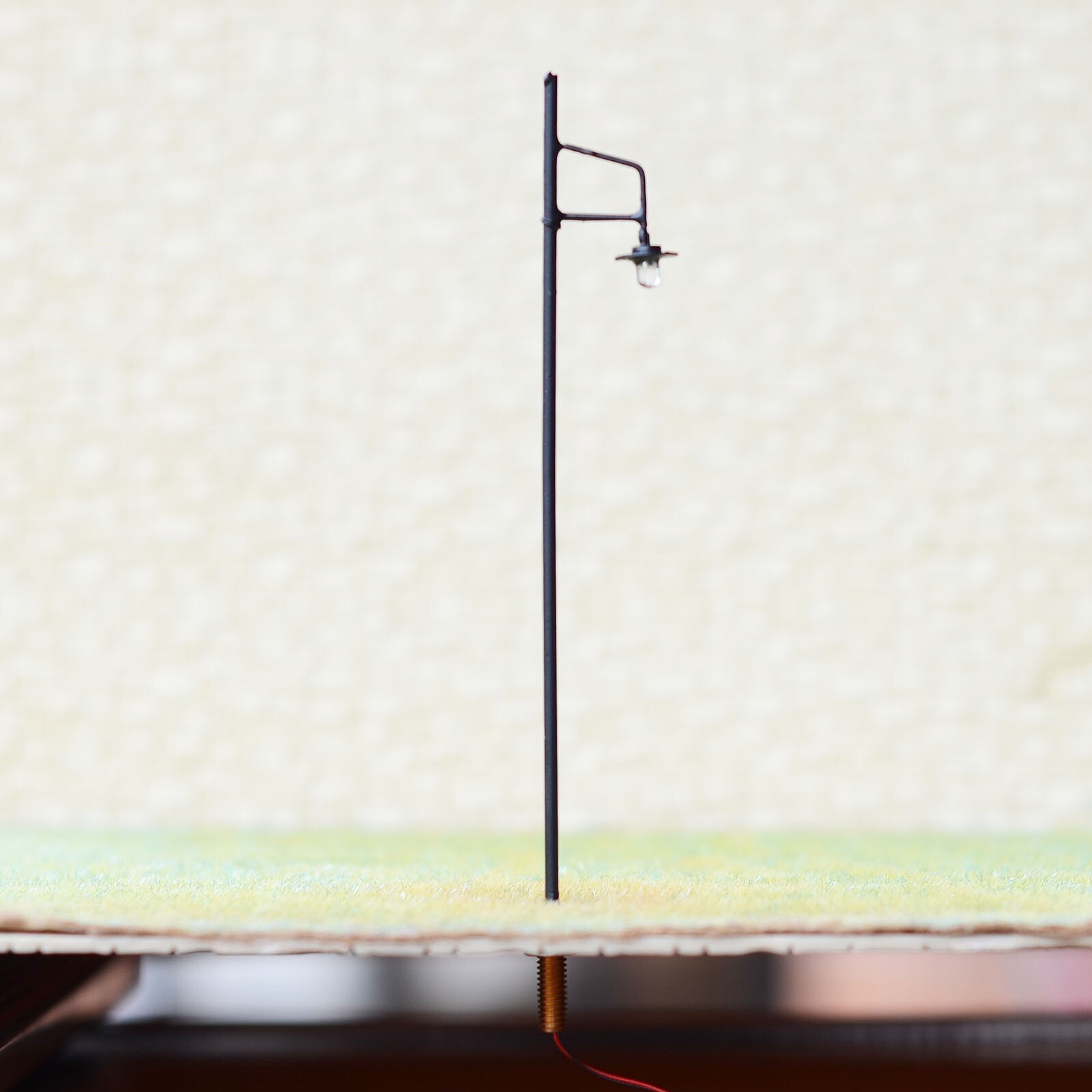 10 x HO scale street light LED made model railroad station yard lamp post #SL42B