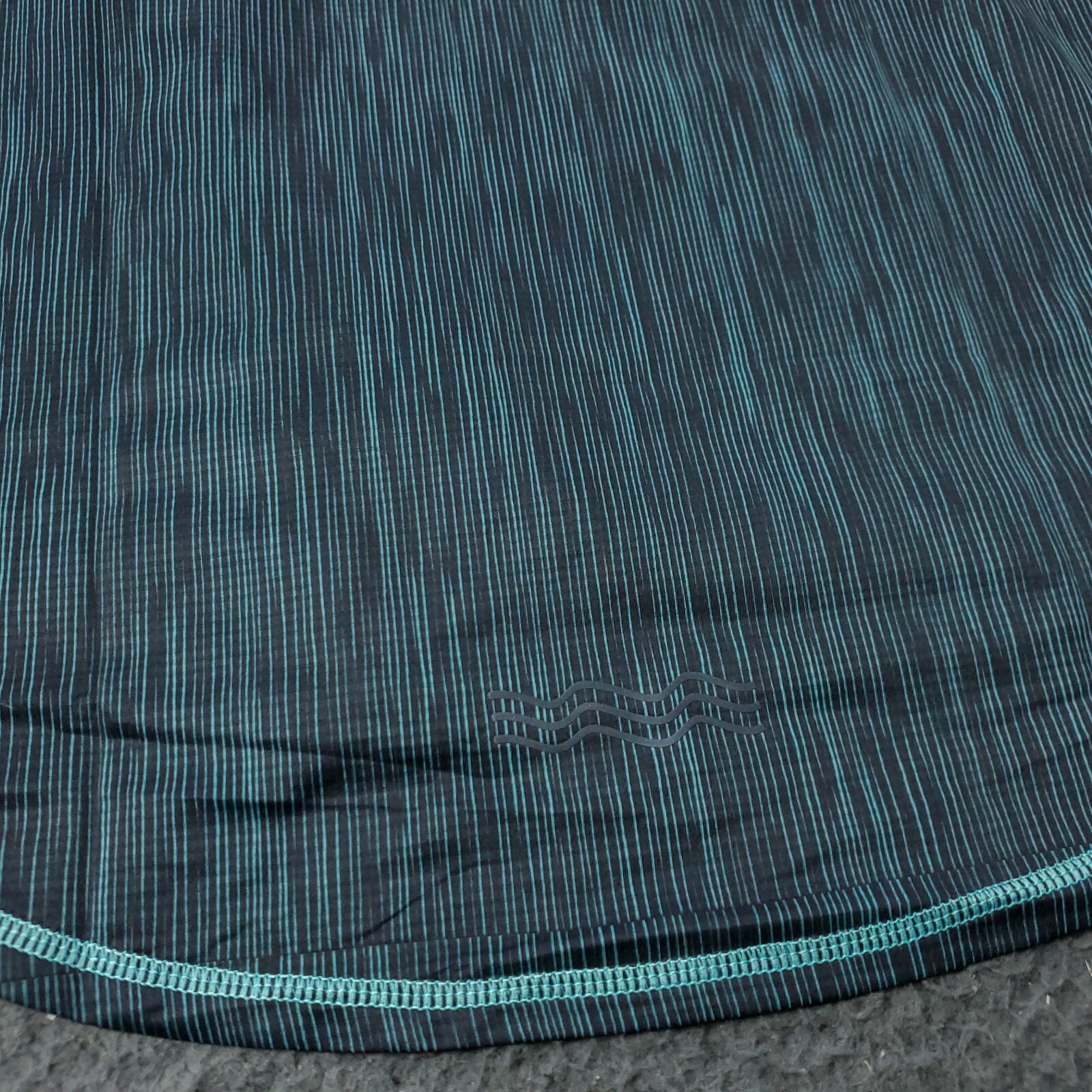 NEW Janji Helio Tech Womens S Small Tank Top Sea Striped Blue Green