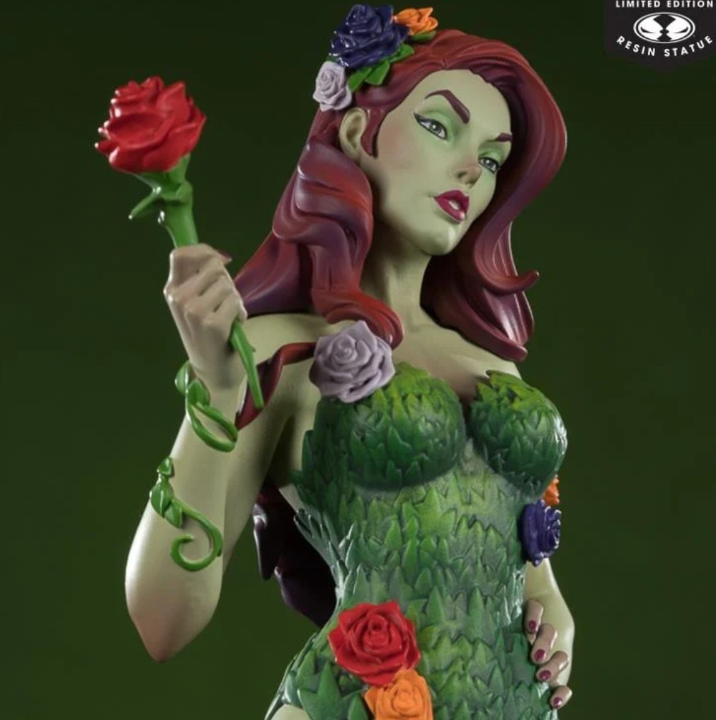 DC Cover Girls Poison Ivy 1/8 Scale Limited Edition Statue By J. Scott Campbell