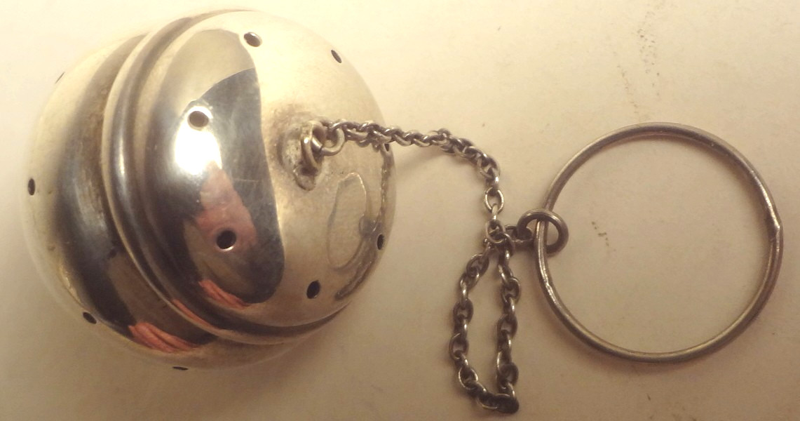 📌c1898 WATROUS MFG. CO. sterling silver #21 ACORN SHAPE TEA BALL -TOP CONDITION