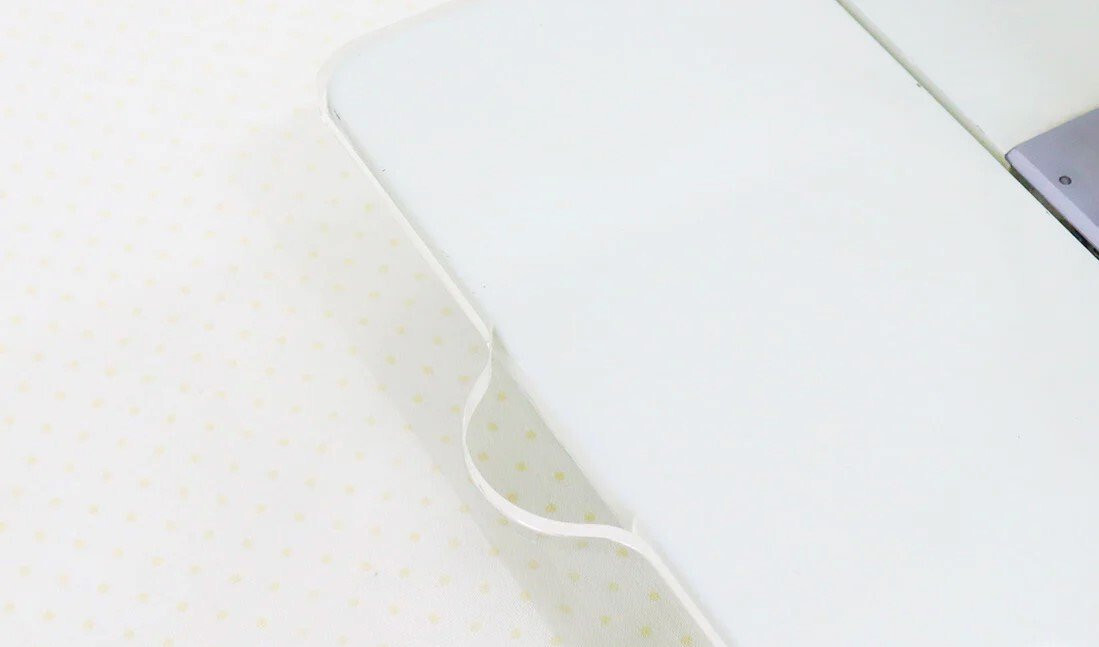 Singer Featherweight 221 (White) Sew Steady Large Table - w/bobbin access notch