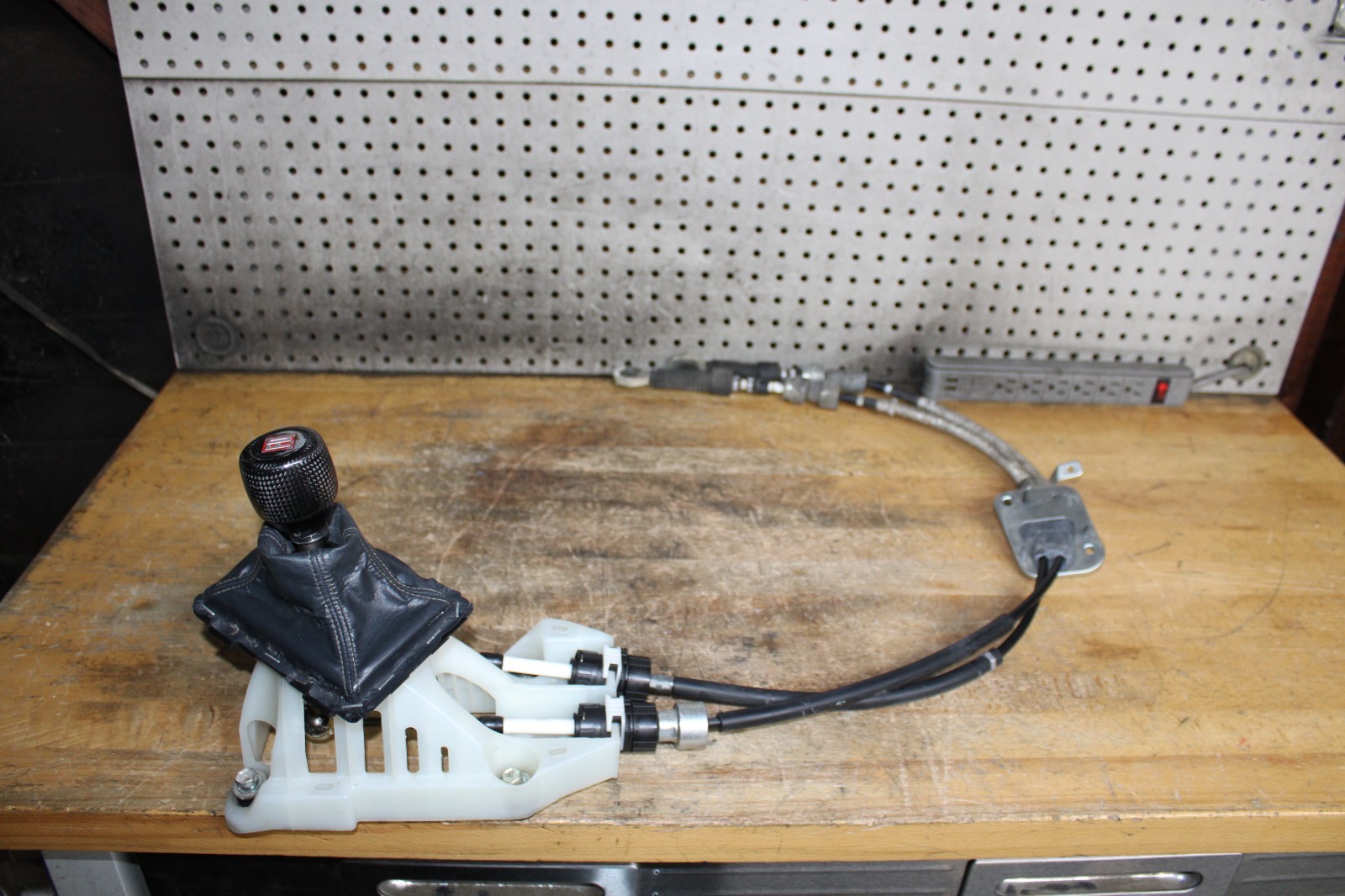 05-10 Scion TC Manual Transmission Shifter Gear Selector  w Cables Knob MT OEM