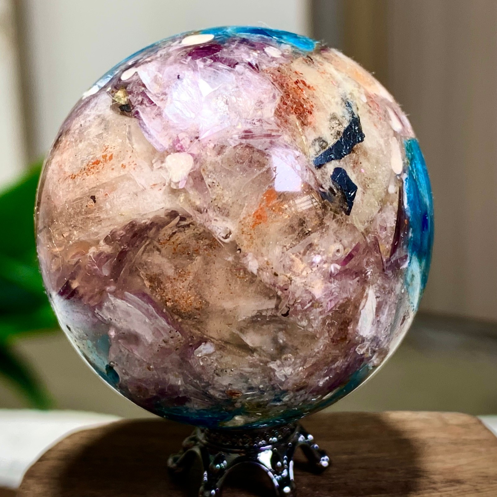 112G Natural Blue Aptite +Sun Stone purple lepidolite Sphere mineral sample