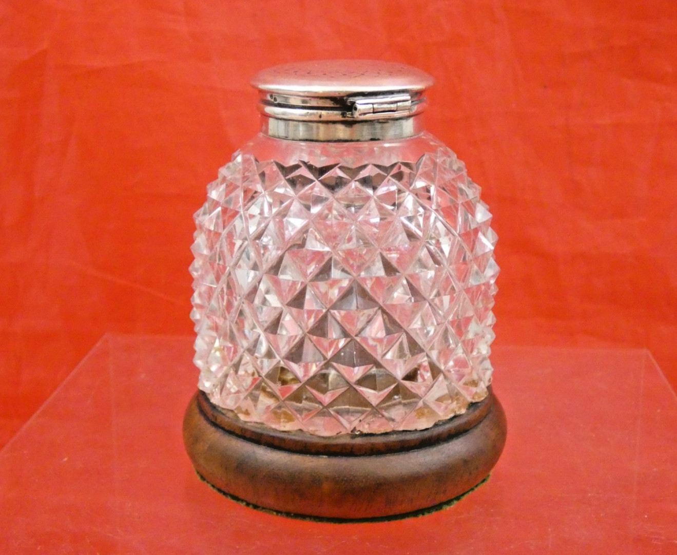 ANTIQUE BRITISH ENGLISH VICTORIAN STERLING SILVER CUT CRYSTAL INKWELL INK STAND