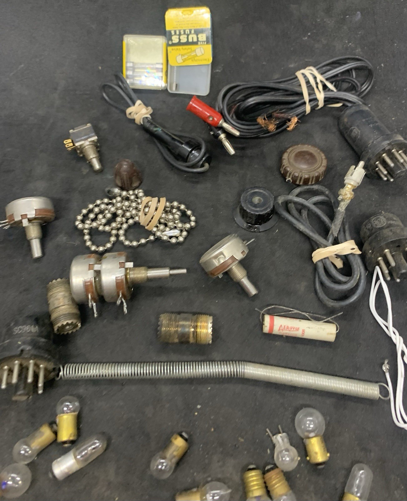 Misc. Radio and Electrical Parts * FROM HAM / ANTIQUE RADIO ESTATE * (A212)