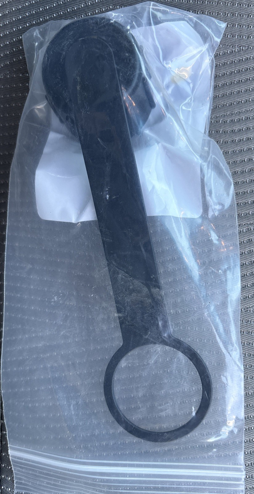 M50 C50 Gas Mask Canteen Cap for 1 & 2 Quart Canteens Surplus