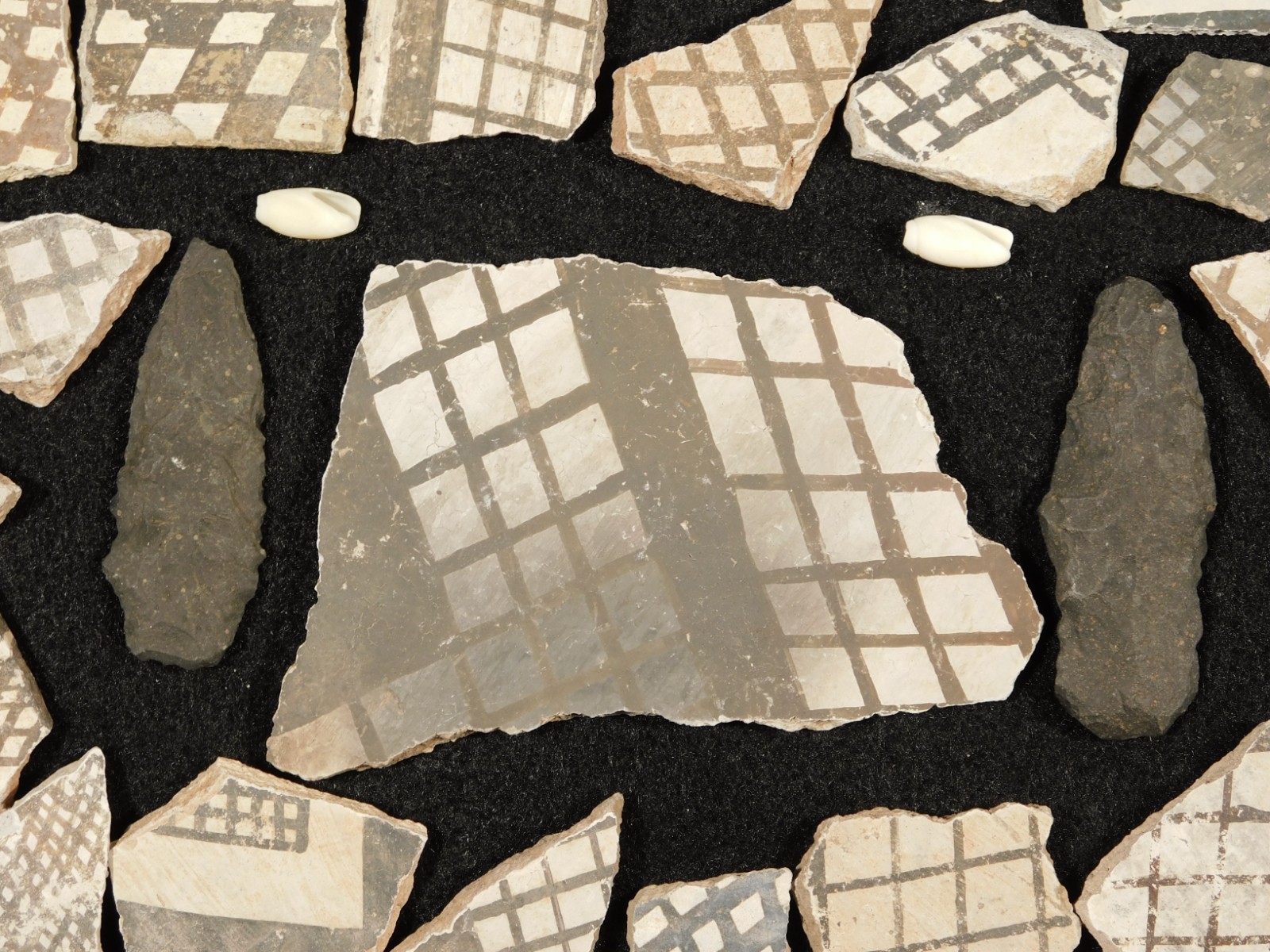 Big Lot! of ANASAZI Pottery Shards or Sherds in Wall Mountable Frame Arizona