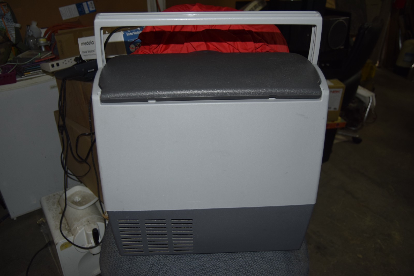 Dometic CF-18 CoolMatic Portable Refrigerator Freezer 12V & 24V DC Cooler *READ*