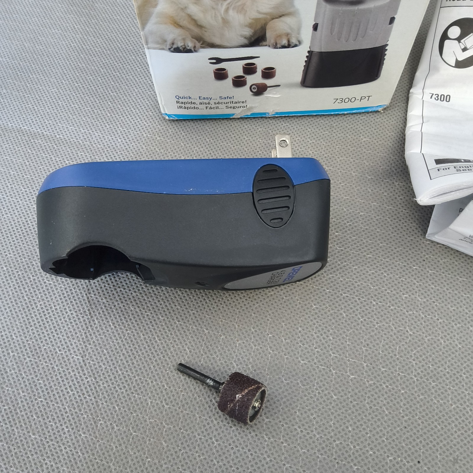 Dremel 7300-PT Rotary Pet Nail Grooming Kit w/ Accessories Charger Dog