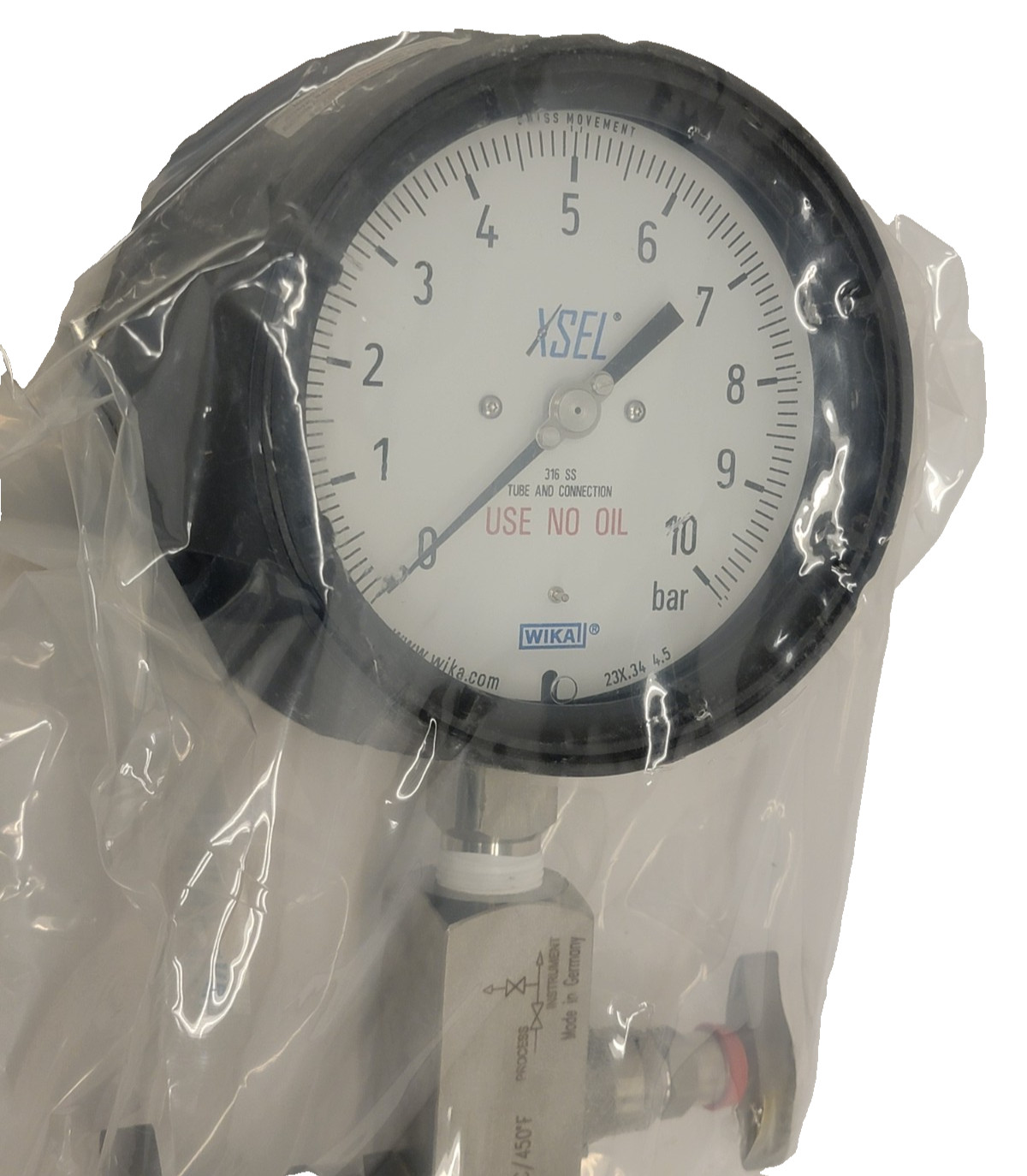 Wika Industrial Pressure Gauge 232.34 4.5" w/ Schneider SAMFSA-N4N4-A Manifold
