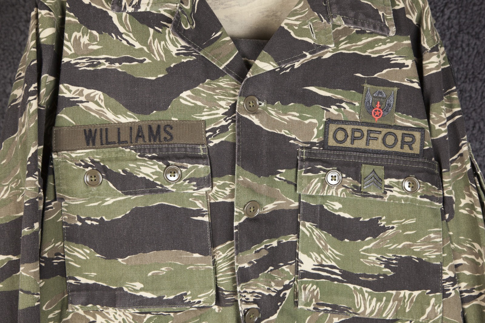 Tiger Stripe Products Shirt (Med) & Pants (Small) Vietnam REPRO (OPFOR Patches)