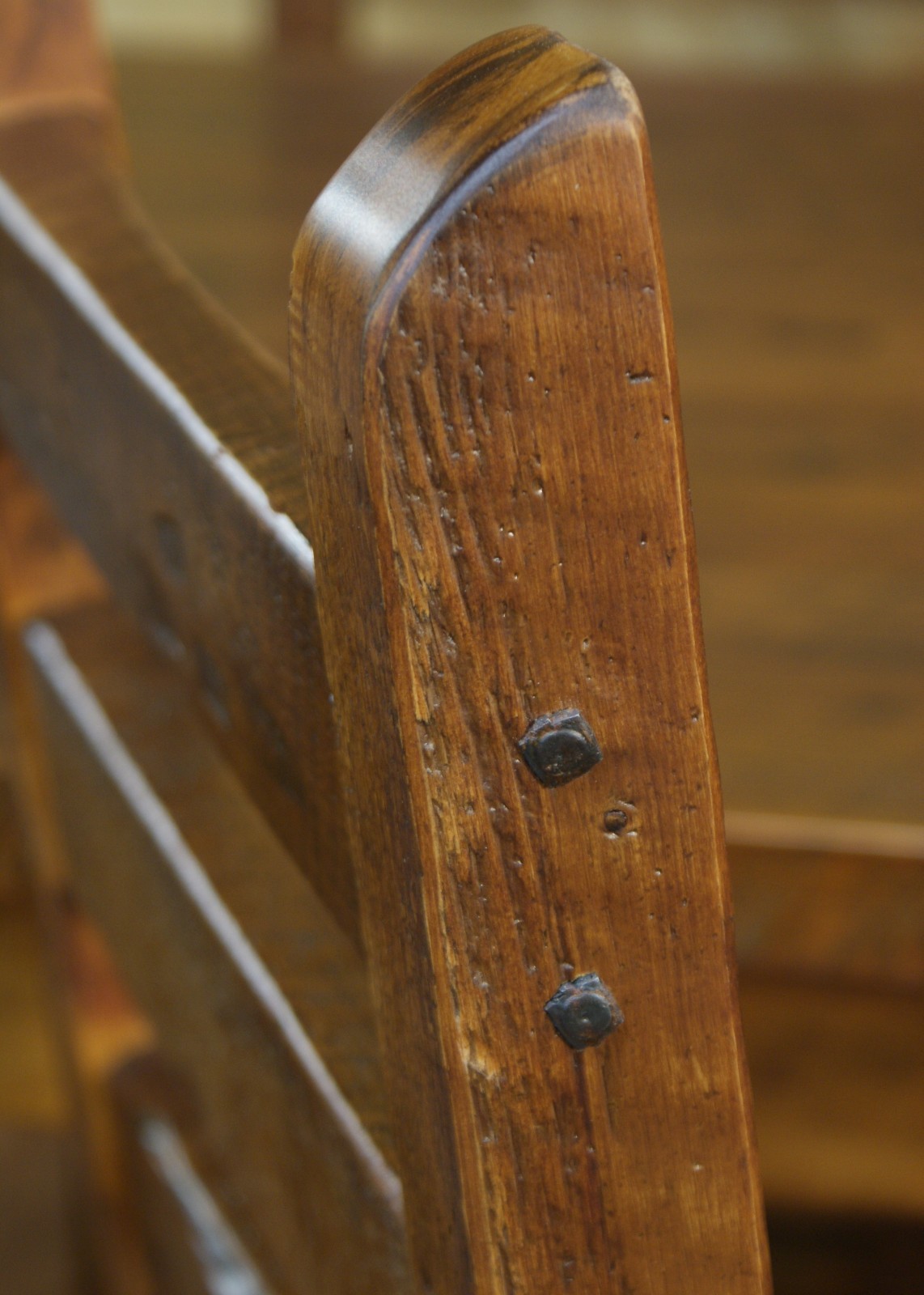 300 (15LB'S) ANTIQUE BENT SQUARE 4.5" LONG NAILS (bent pieces)