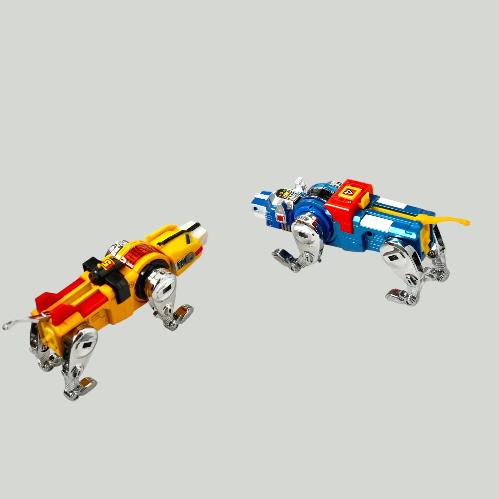 Lionbot 1980 Chogokin Die-cast Metal 5-in-1 Golion Robot Set (Taiwan Version)