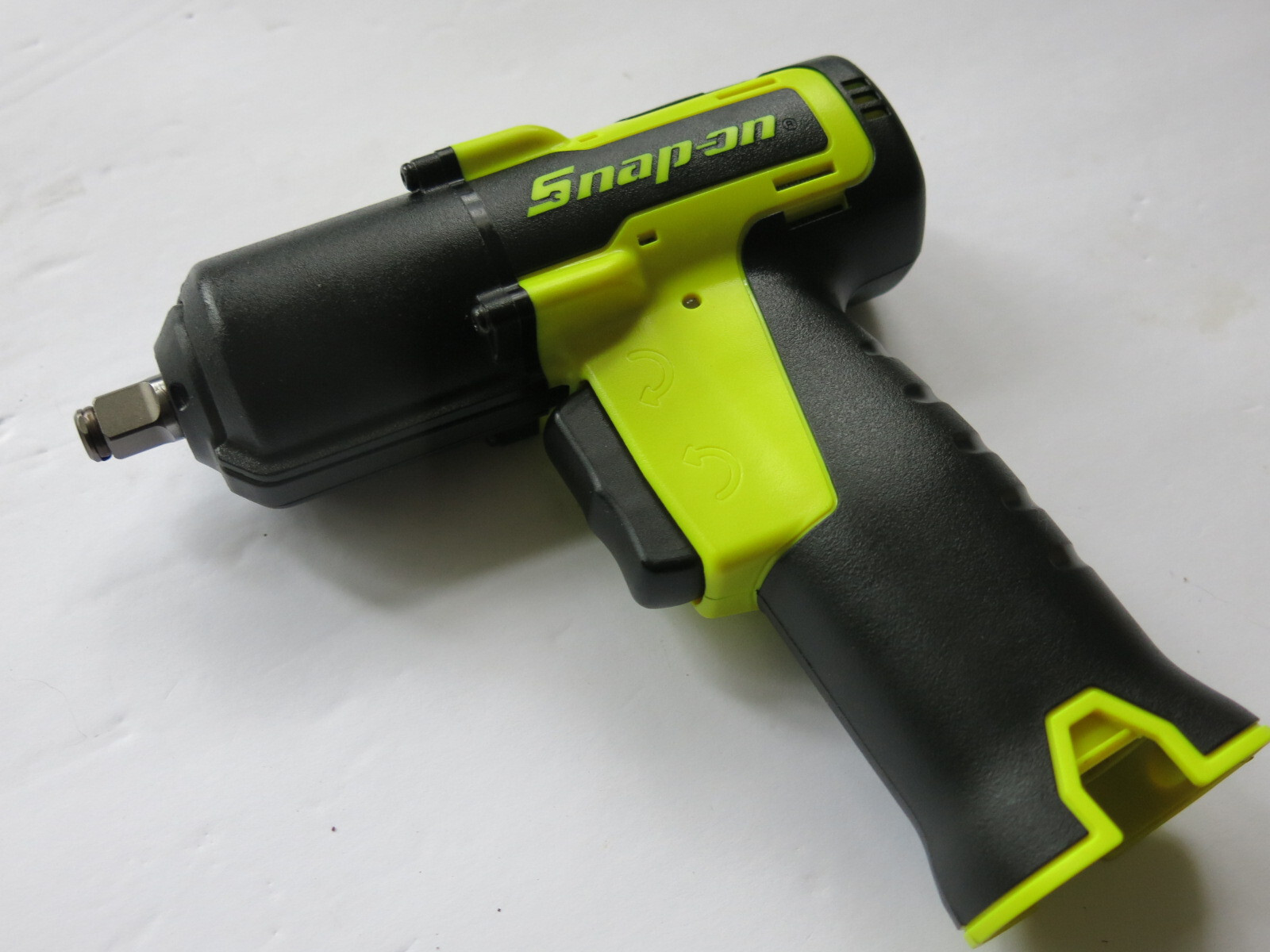 New Snap-on Tools CT761A 14.4v 3/8" Drill Cordless Impact Wrench Hi-Viz