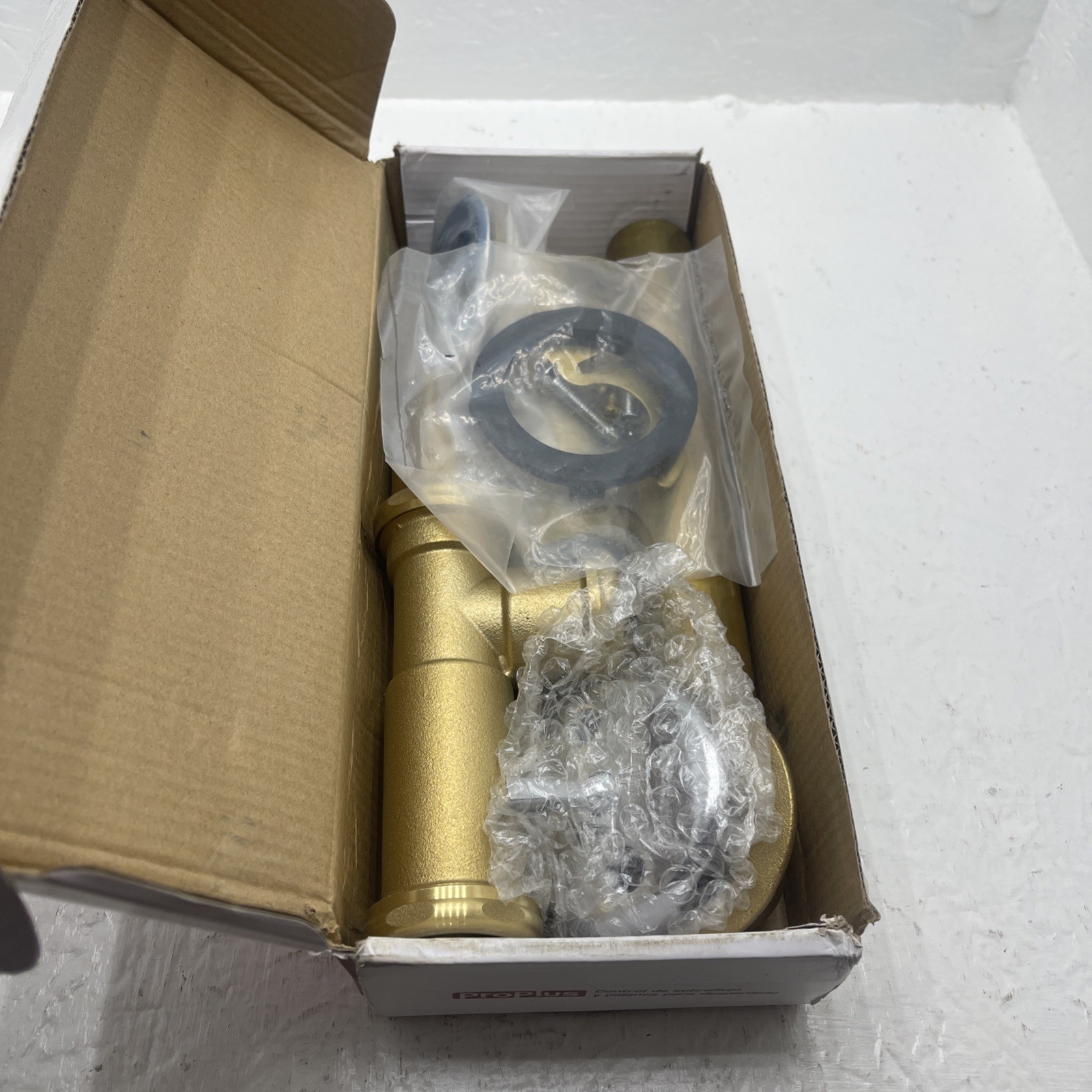 Proplus BD1520 Trip Lever Waste and Overflow 20 Gauge Brass Finish