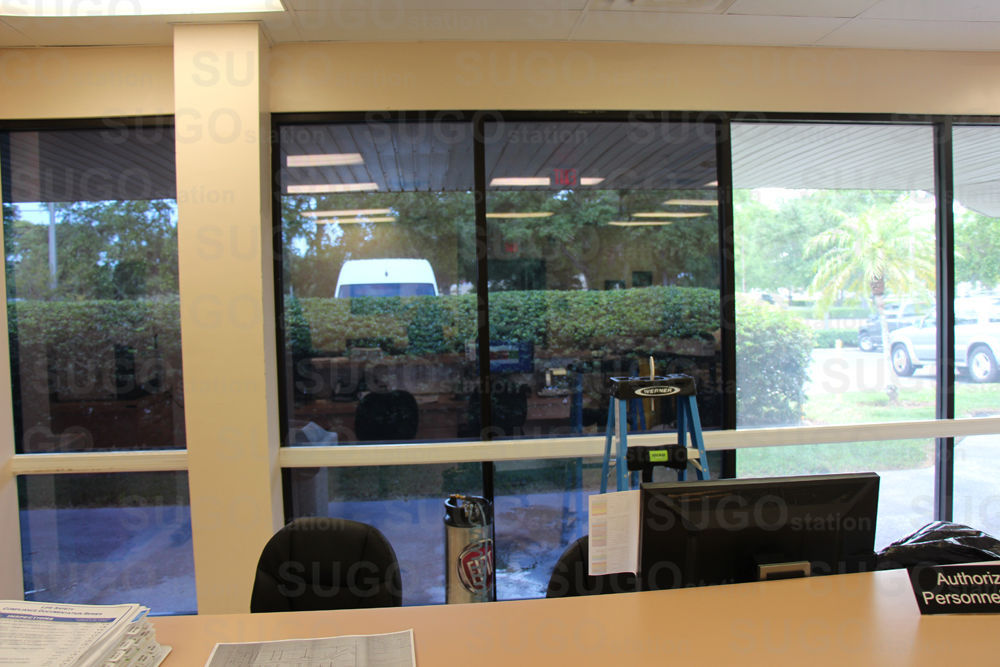 One Way Mirror Privacy Reflection Window Tint Film Reduce Heat & Energy Saver