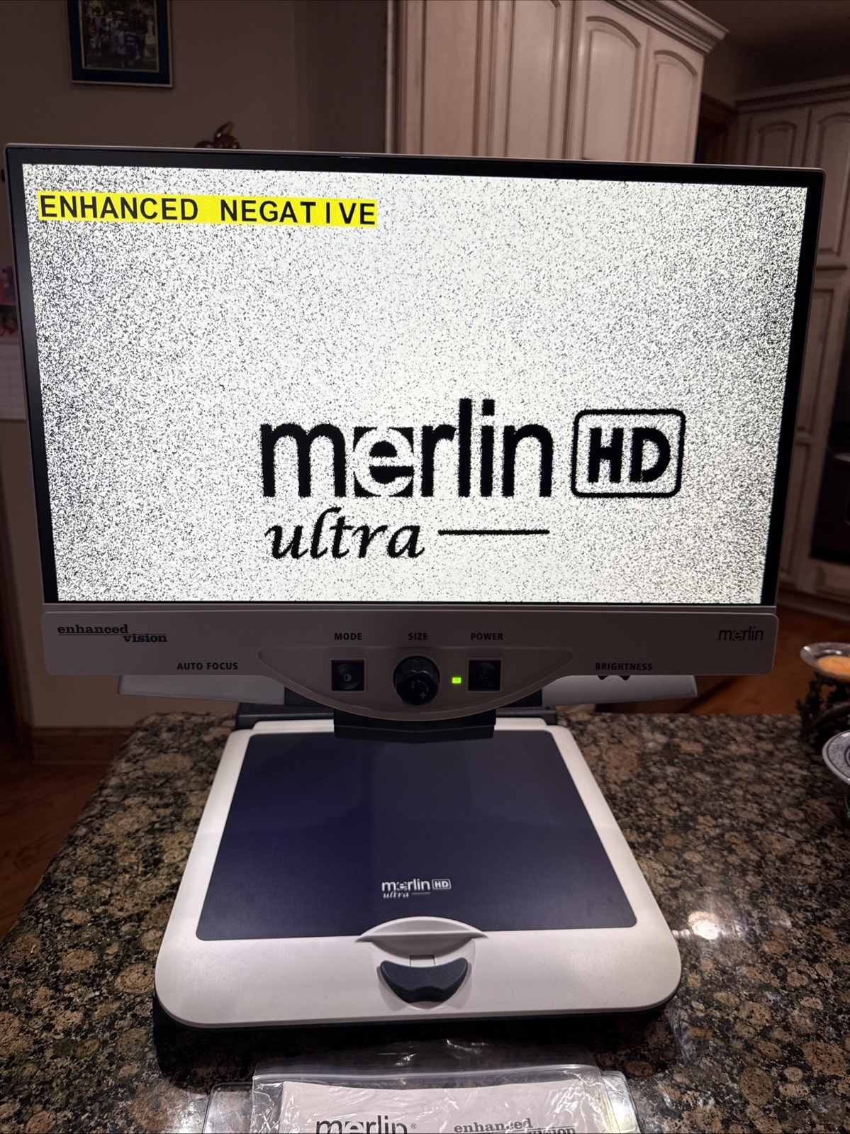 Enhanced Vision Merlin Ultra 1080 HD 22" Video Magnifier MR2UE22A w/Remote/Inst