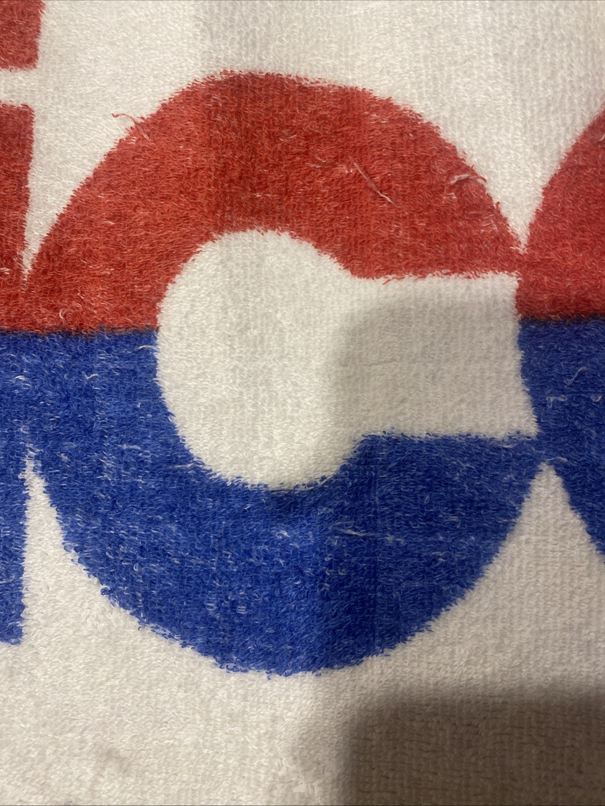 Vtg 1992 Vicodin ES Bath Beach Towel Pharma Advertising Rare