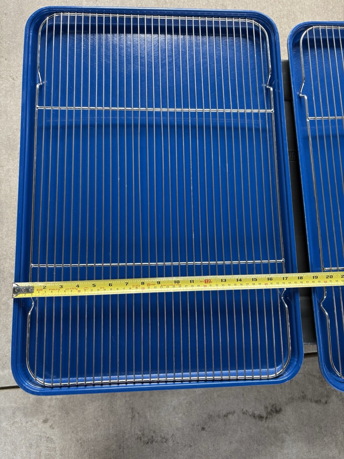 AAR-2022-A Aluminum Bun Pan Rack w/ 20 Pans Capacity