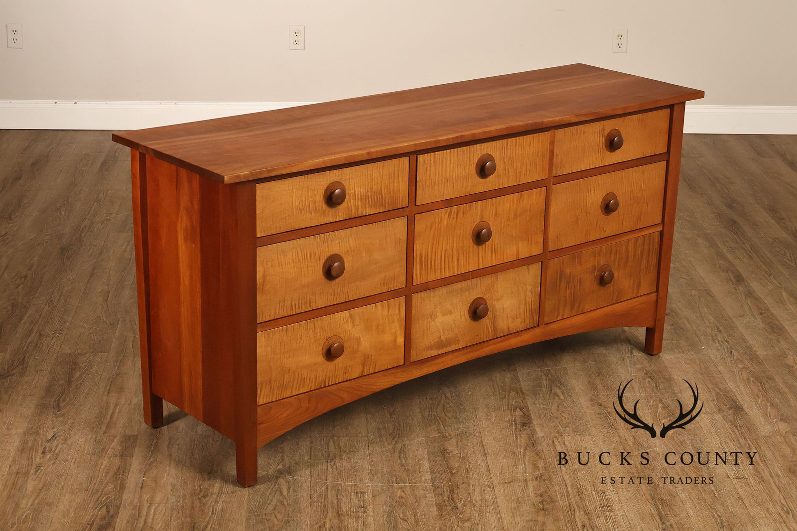 Stickley Harvey Ellis Collection Inlaid Nine Drawer Dresser