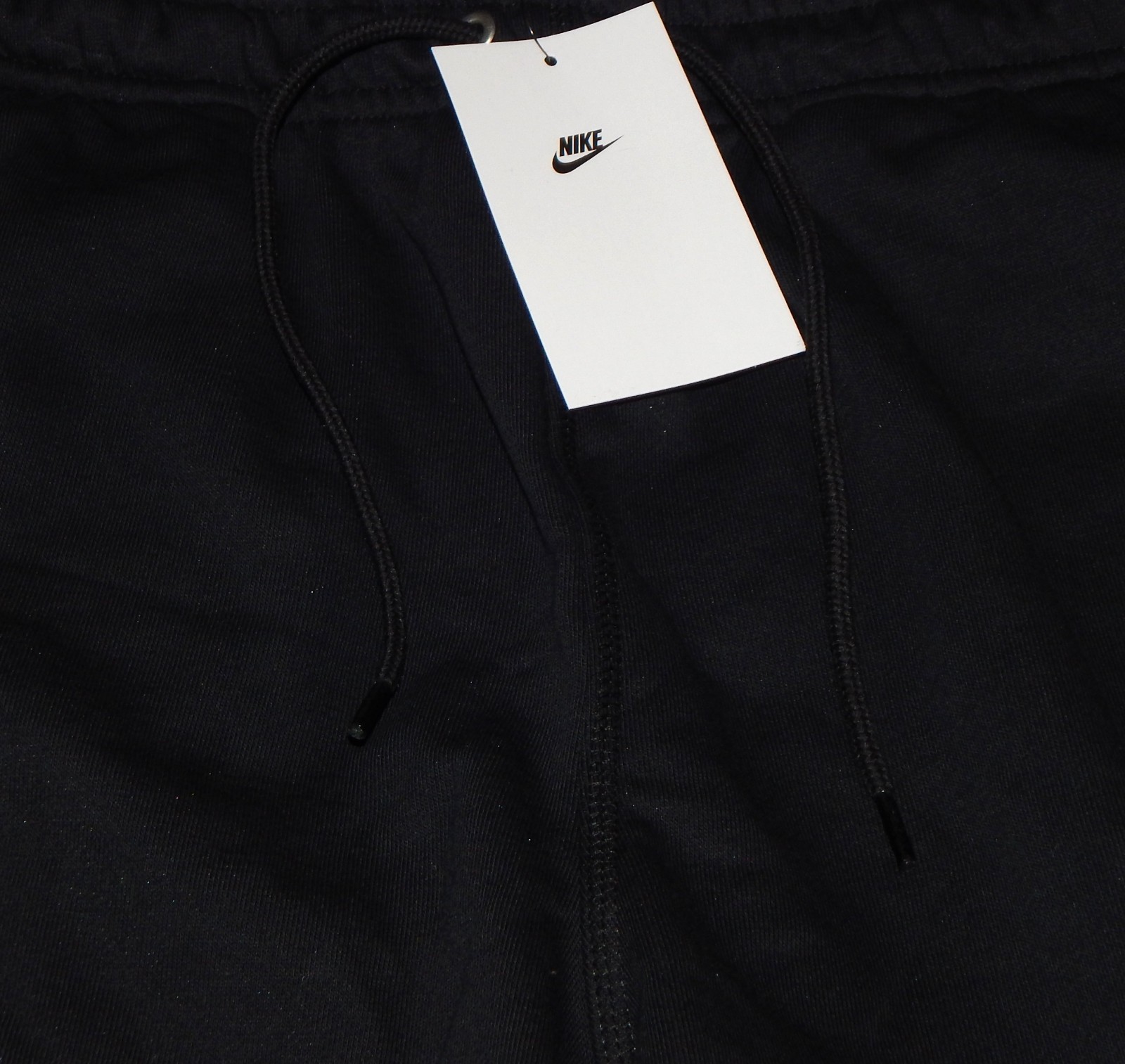 Nike Club Flow French Terry Shorts Men's Size M, XL or 2XL FN3520-010 Black