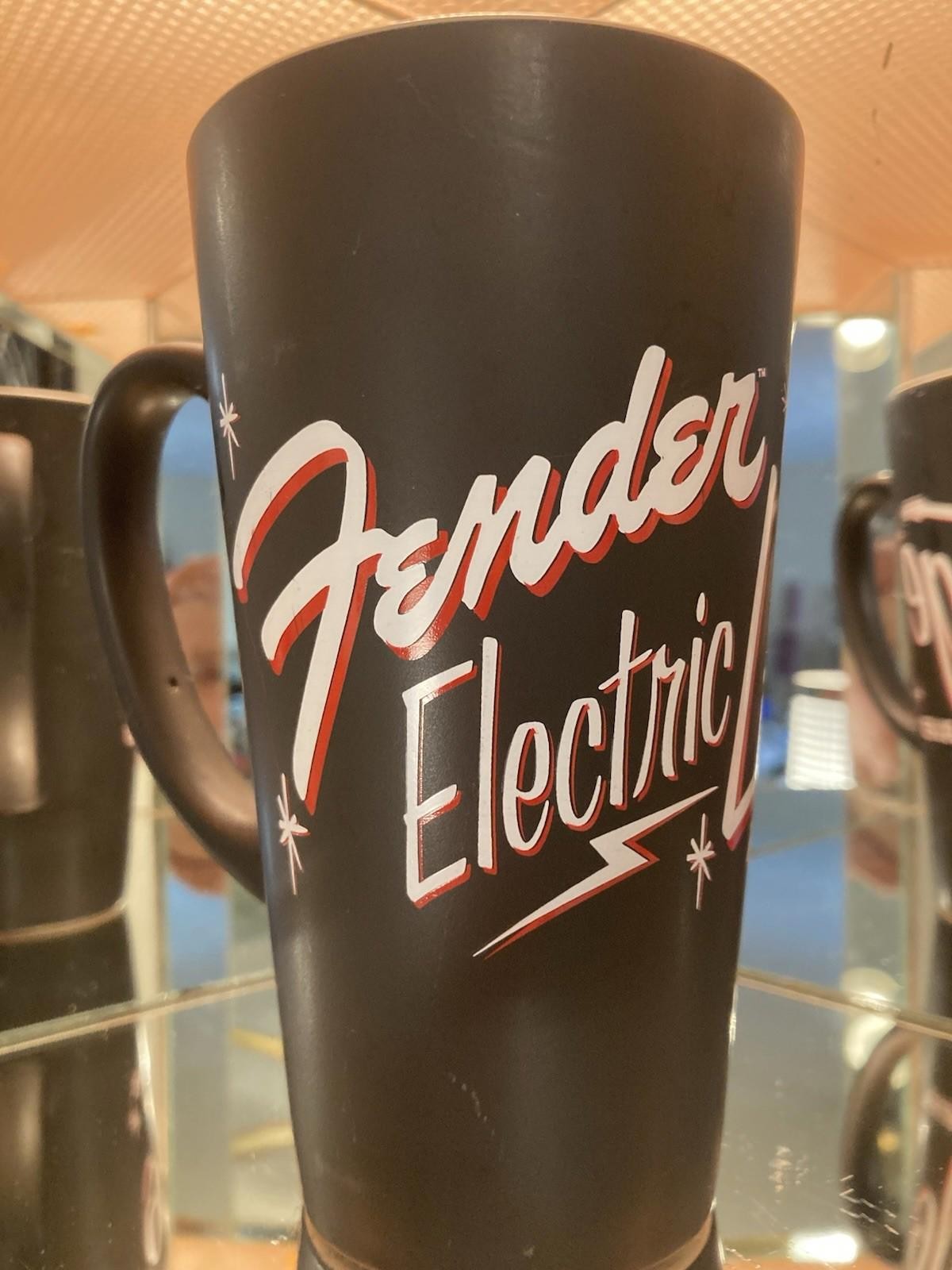 Genuine Fender Trademark Since 1946 Coffee Mug Guitar Heavy Diner Style, V-Rare