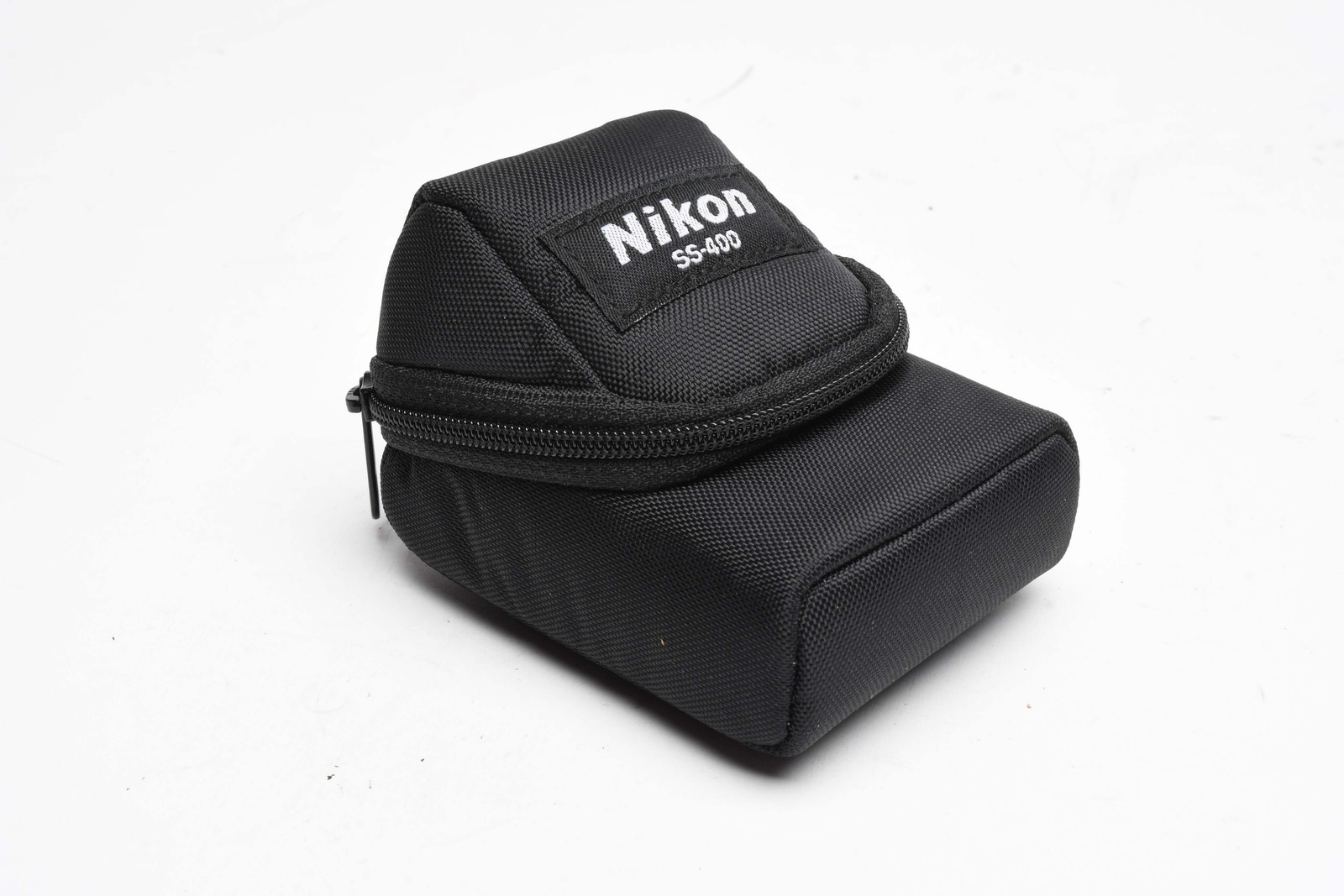 Nikon Speedlight SB-400 flash, Tested, Nice & Clean, w/case, Great!