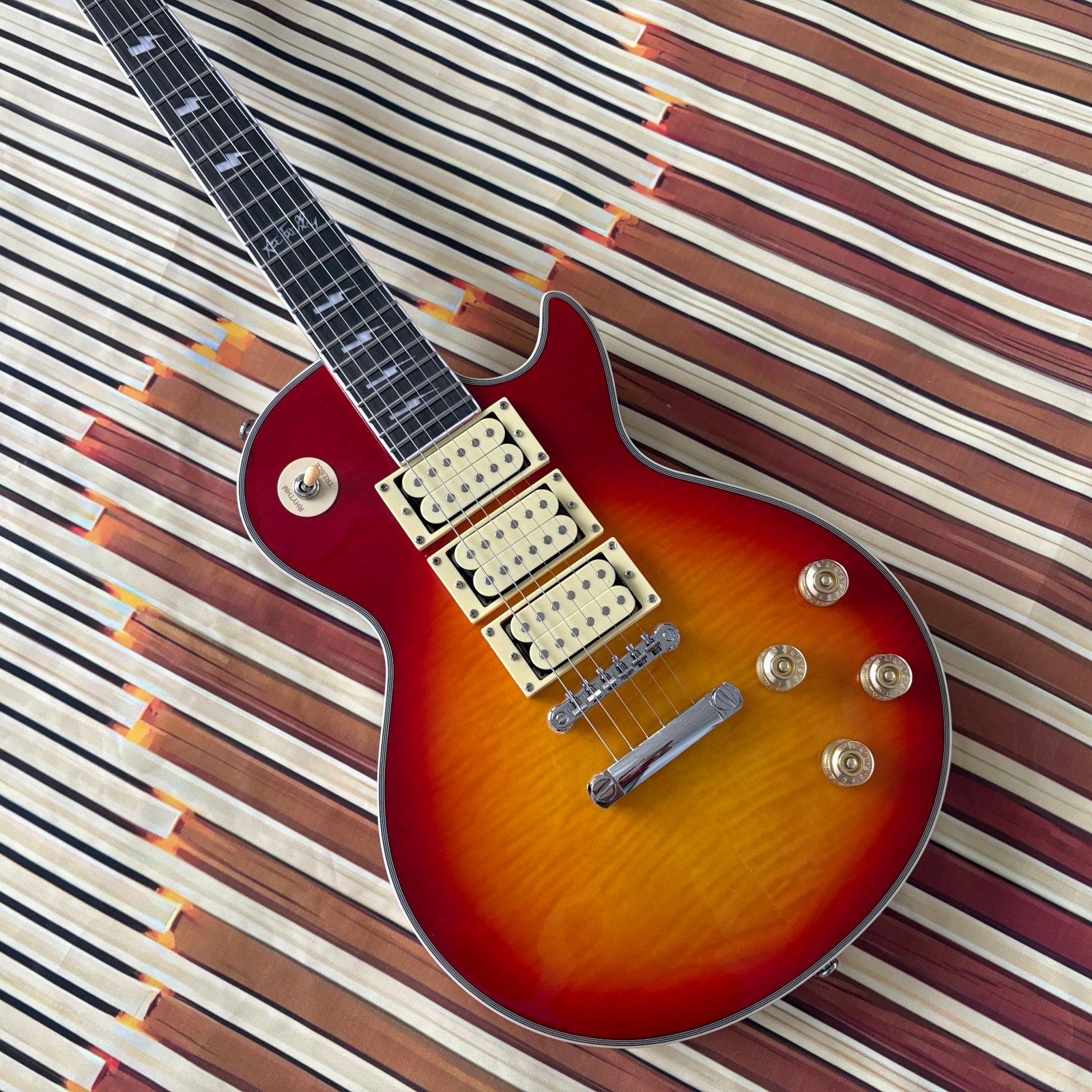1997 Ace Frehley Signature Les Paul Custom! Cherry Sunburst solid Mahogany Body