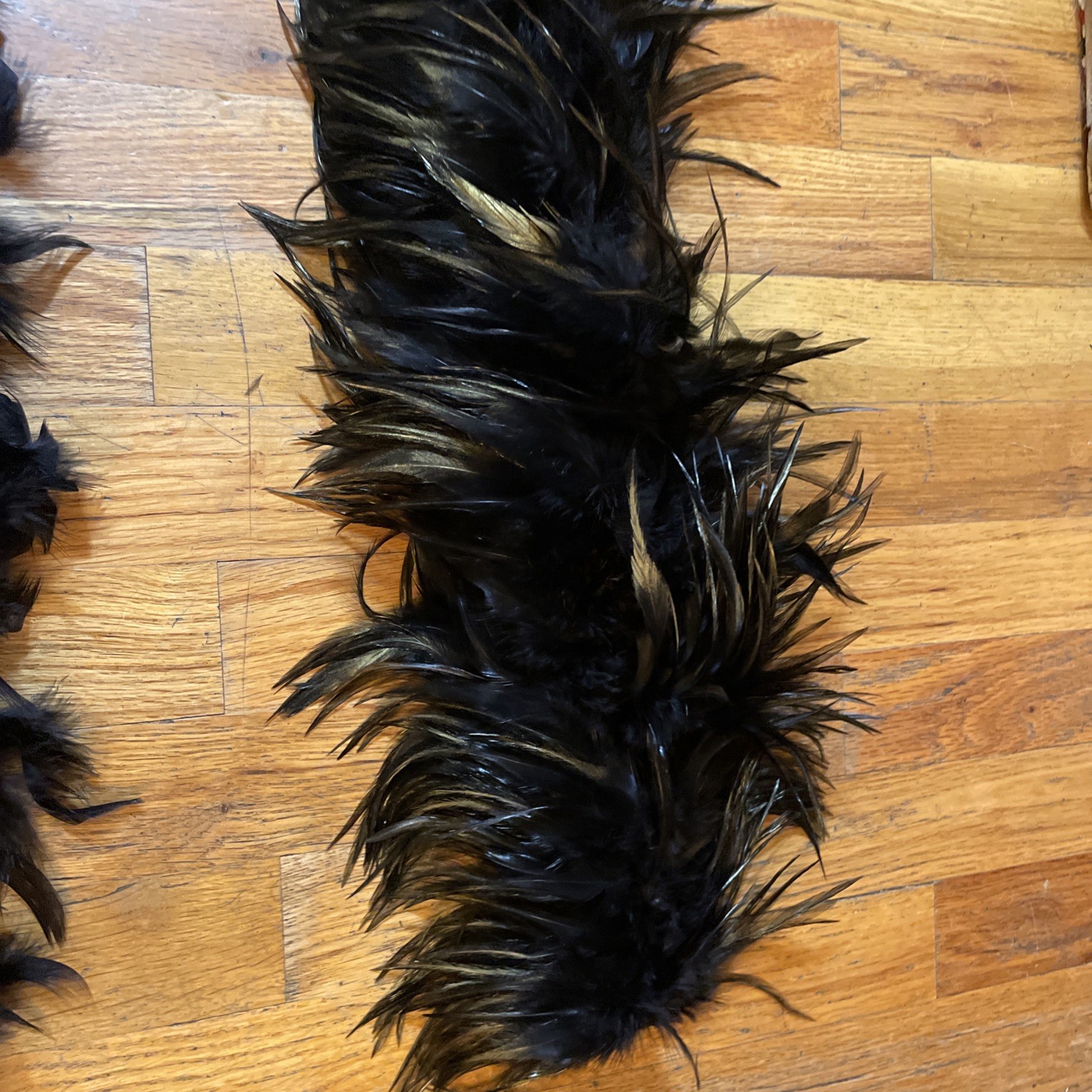 Lot of 2 Authentic Genuine Real Feather Boas Costume Accessory Runway Boa VTG
