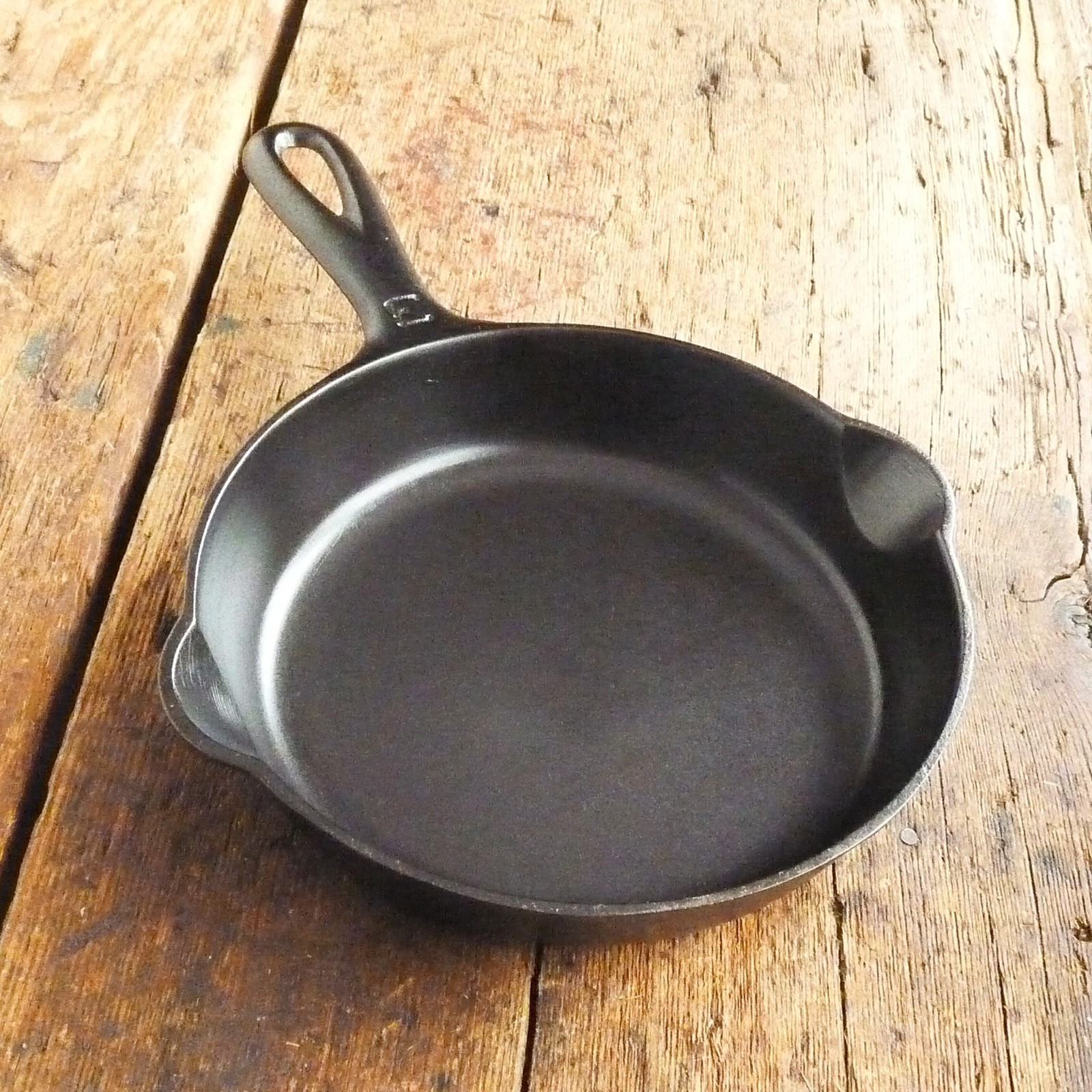 Vintage GRISWOLD Cast Iron SKILLET Frying Pan # 3 LARGE BLOCK LOGO - Ironspoon