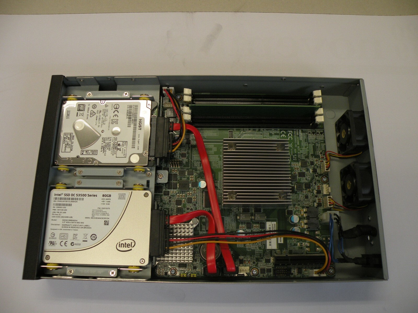 RIVERBED CXA-00570-B020 NETWORK APPLIANCE ACCELERATOR 2GB 320GB HDD 80GB SSD