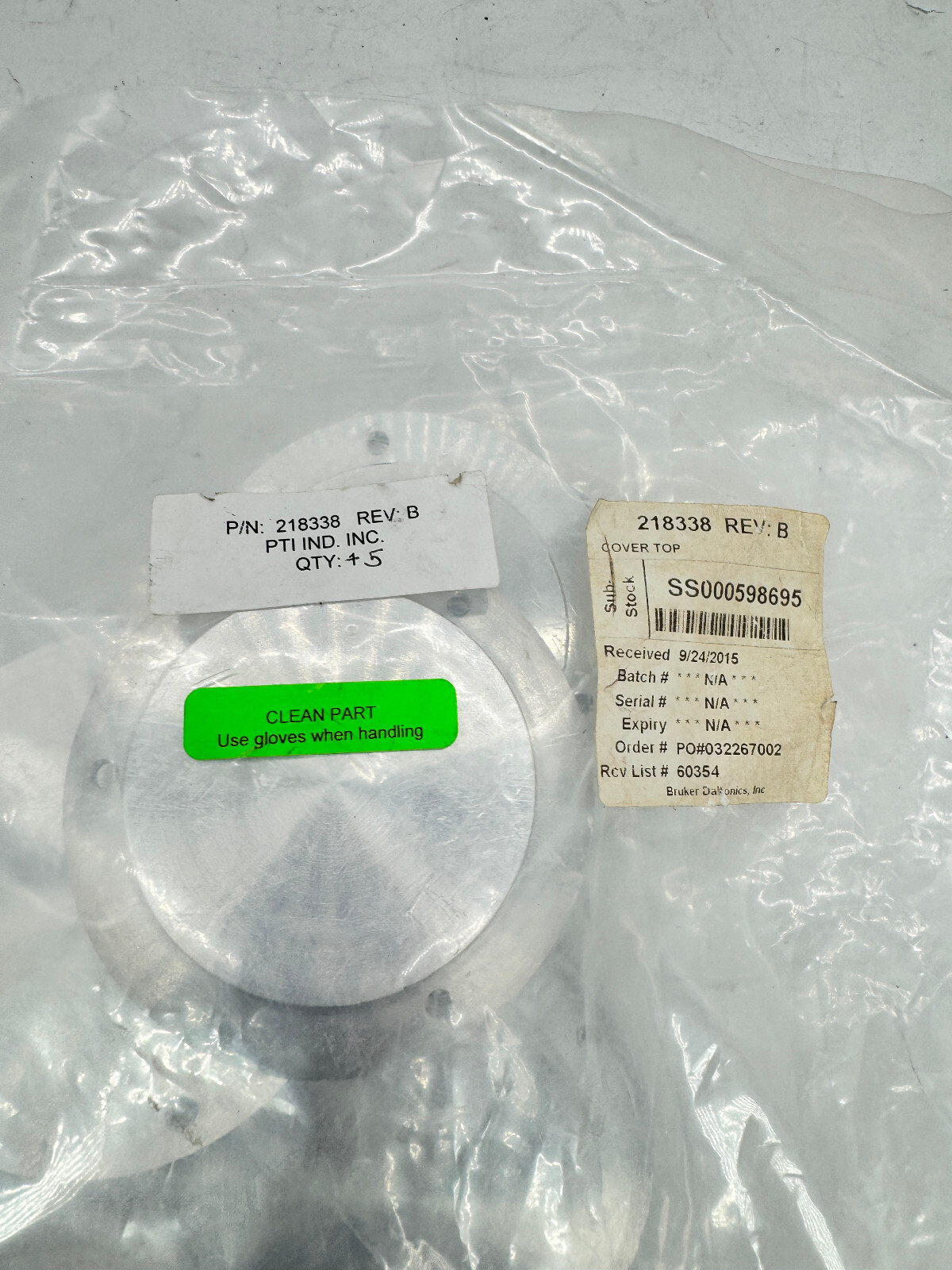 Lot 5 NEW BRUKER port covers top 218338 4" stainless chamber vacuum lab pump