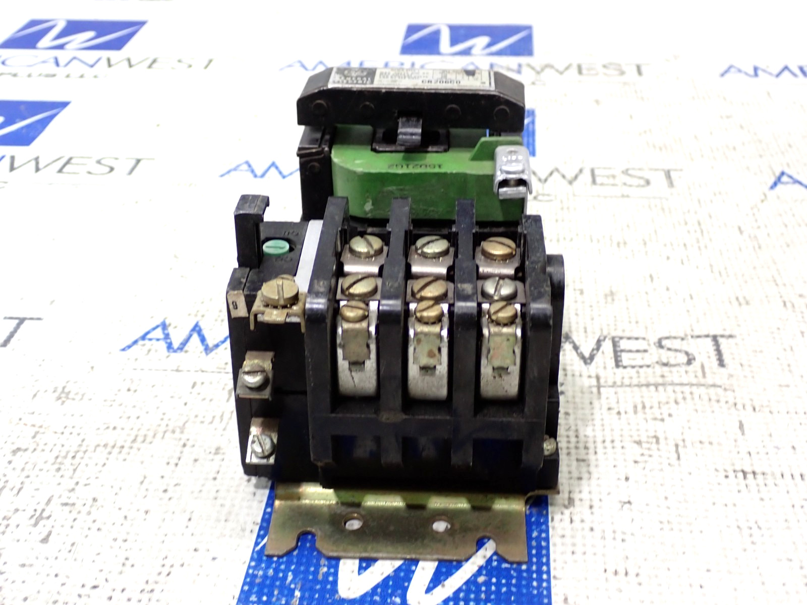 GE CR206C0 Size 1 3 Pole 27 Amp 600 Volt Starter 90/115 Volt Coil - Tested ST448