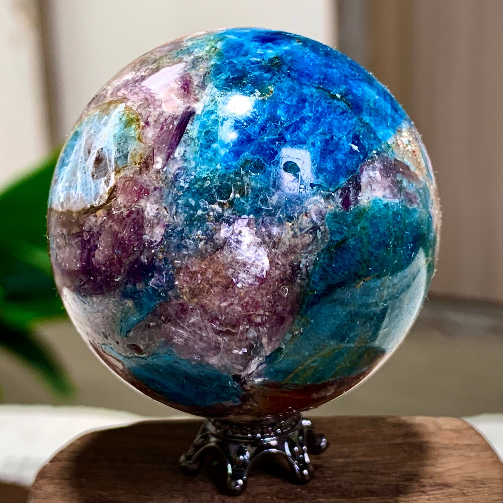 128G Natural Blue Aptite +Sun Stone purple lepidolite Sphere mineral sample