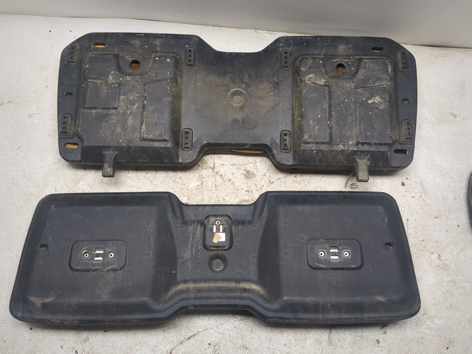 17-23 Honda Pioneer 700 SXS700M4 Front Seat Bottom Back Set