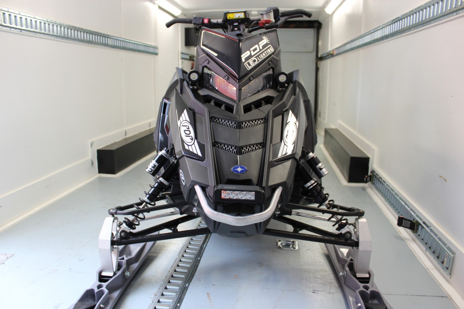 POLARIS SNOWMOBILE UNIVERSAL LED Auxiliary Light Bar w/Mount and Harness