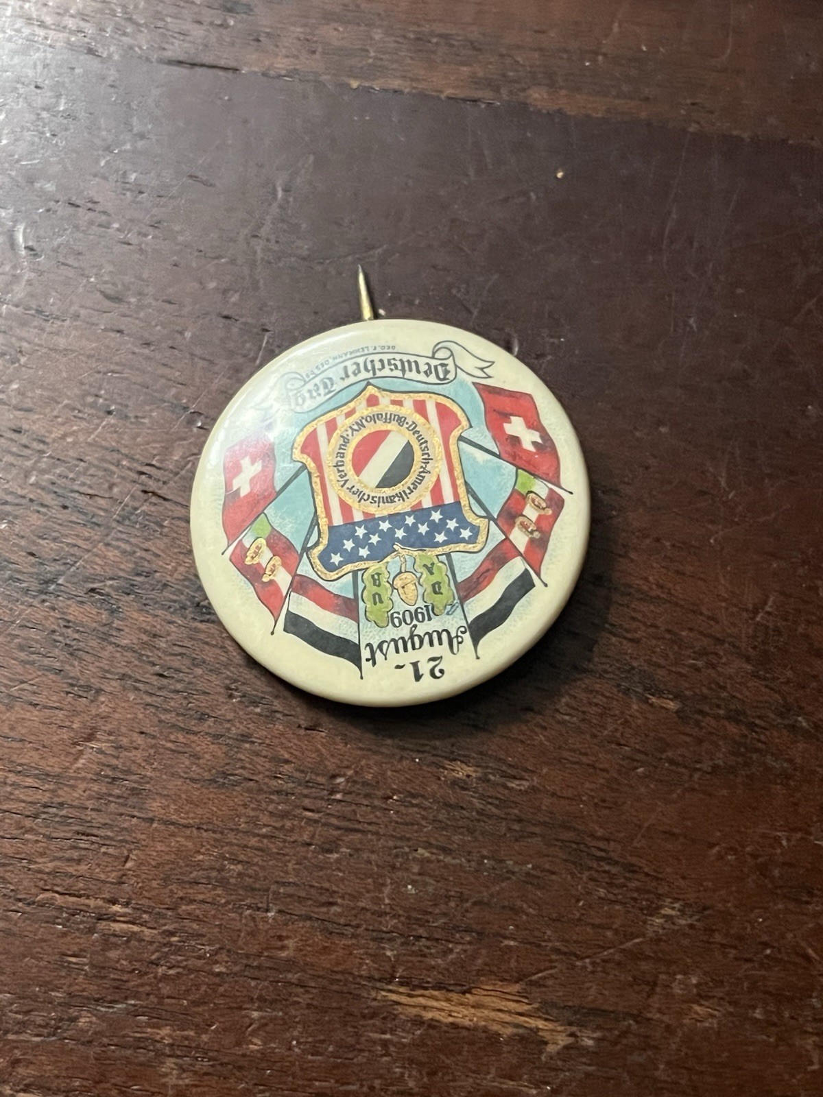 Deutscher Tag, Aug 1909 Pinback Button 1.25 in Dia Buffalo NY . Backing Paper