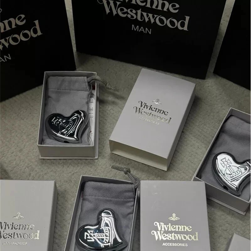 Vivienne Westwood Orb Heart Shape Electronic Gas Lighters Silver New With Box