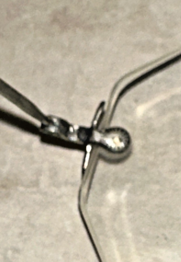 antique octagonal rimless eyeglasses silver tone basket weave metal case